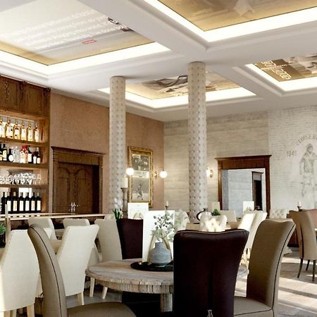 The George Best Hotel Belfast Exterior photo